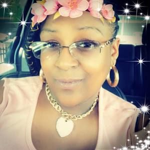 Meet your Posher, Sheena